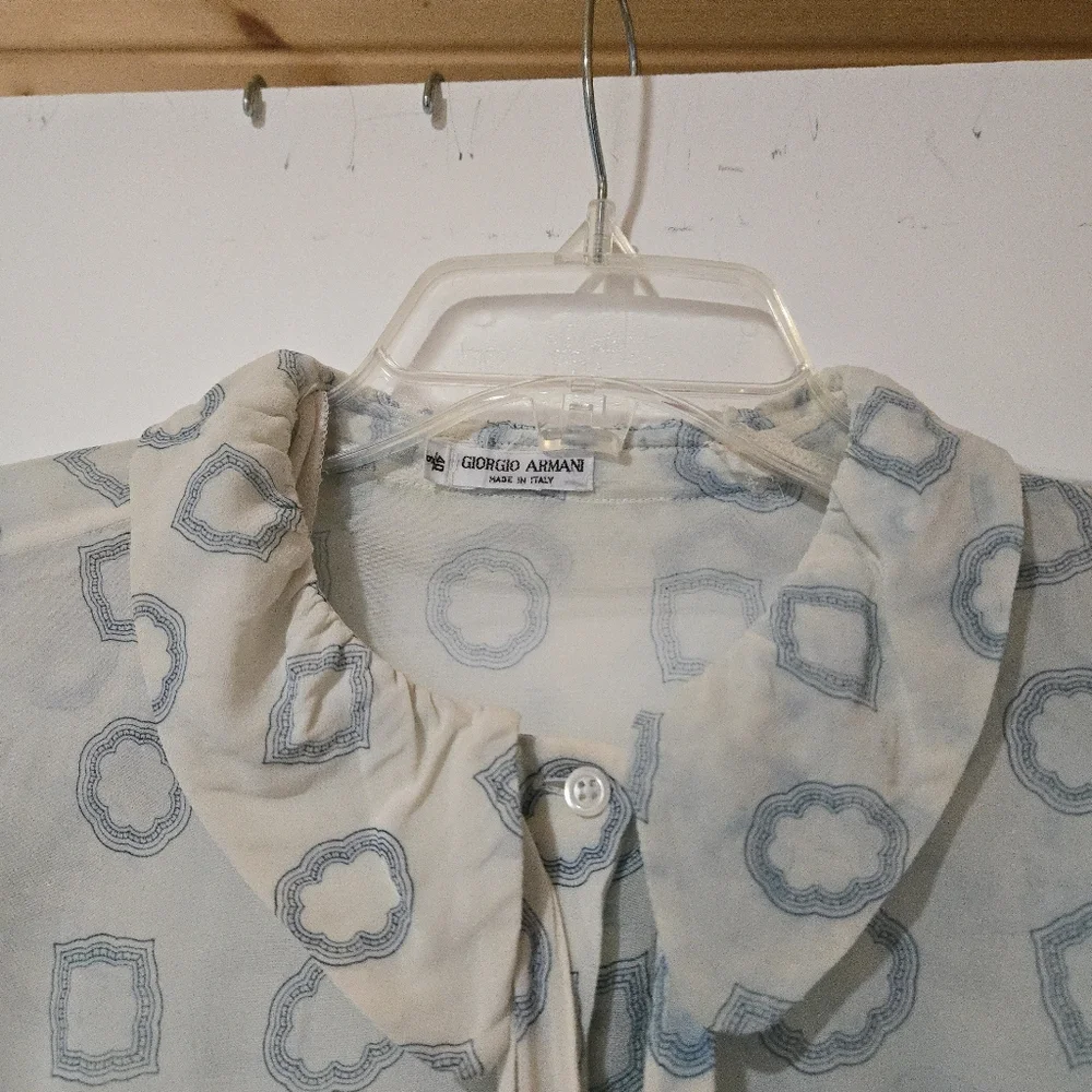 Vintage Giorgio Armani Sheer Blouse, SIZE 6 - Picture 3 of 16